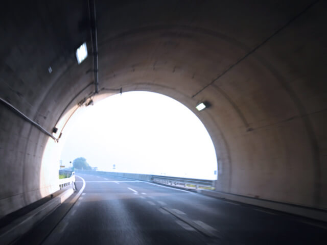 橋・トンネル